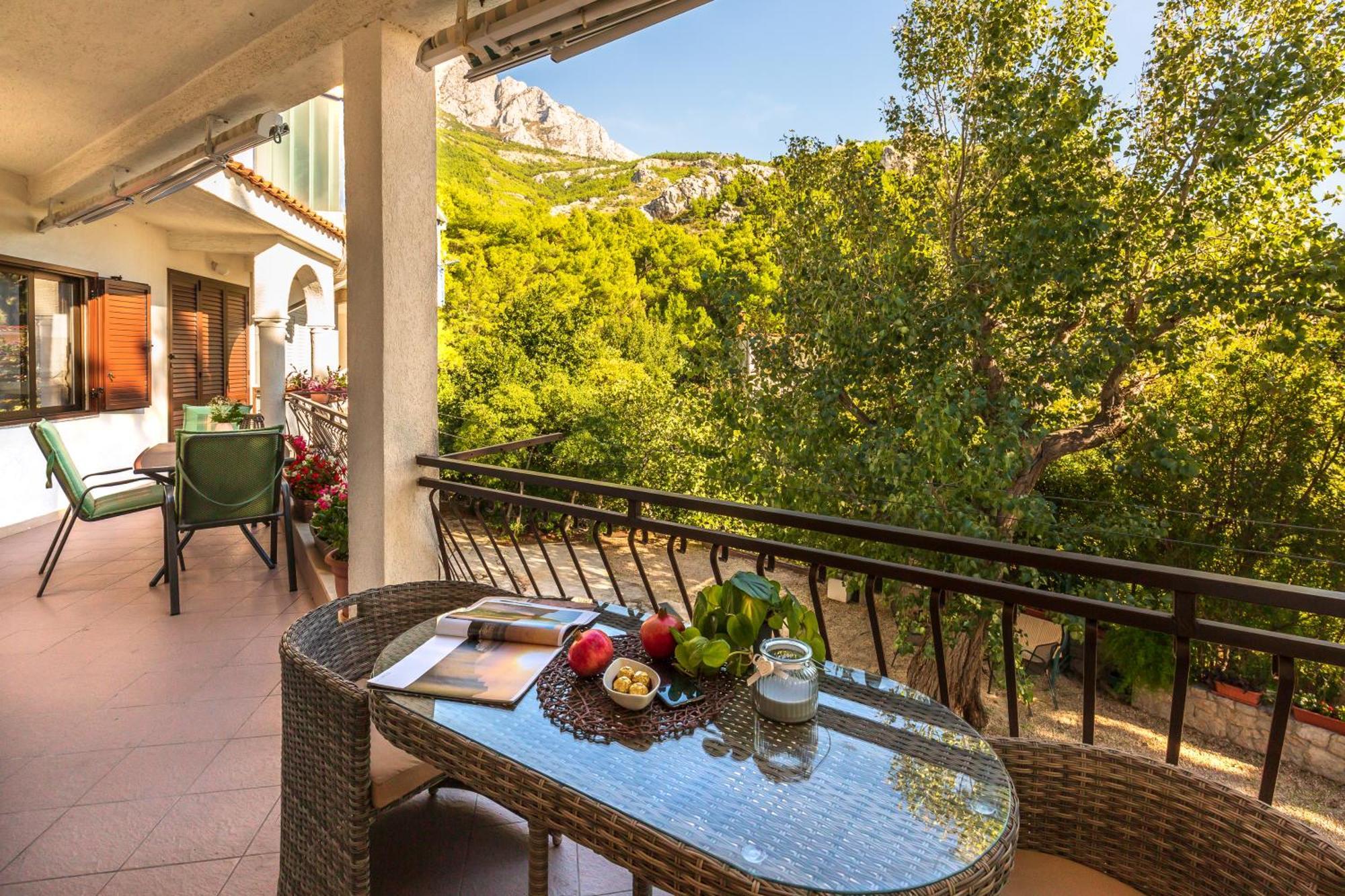 Apartmani Lovrenco Krvavica Exterior foto